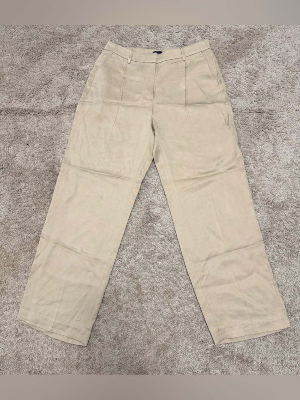 J.Crew cream trousers size 8
Excellent use